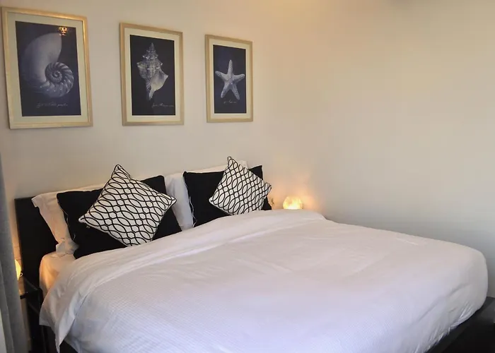Luxury Suite - Amazing Views & Lovely Garden