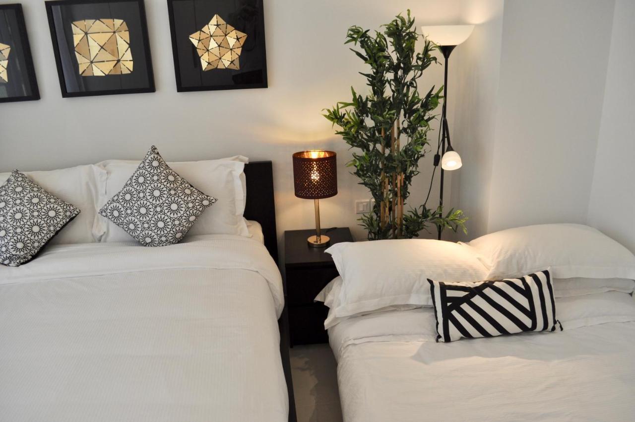Luxury - Amazing Views & Lovely Garden Apartment *